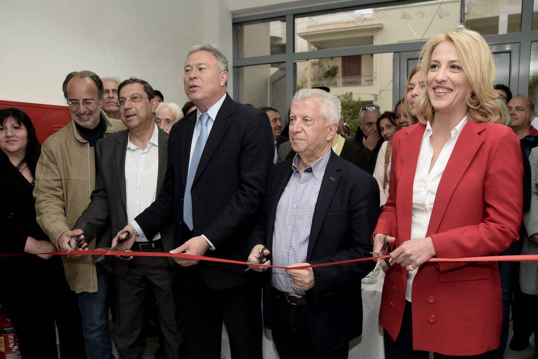 Στα εγκαίνια του νέου βρεφονηπιακού σταθμού στον Δήμο Νέας Σμύρνης