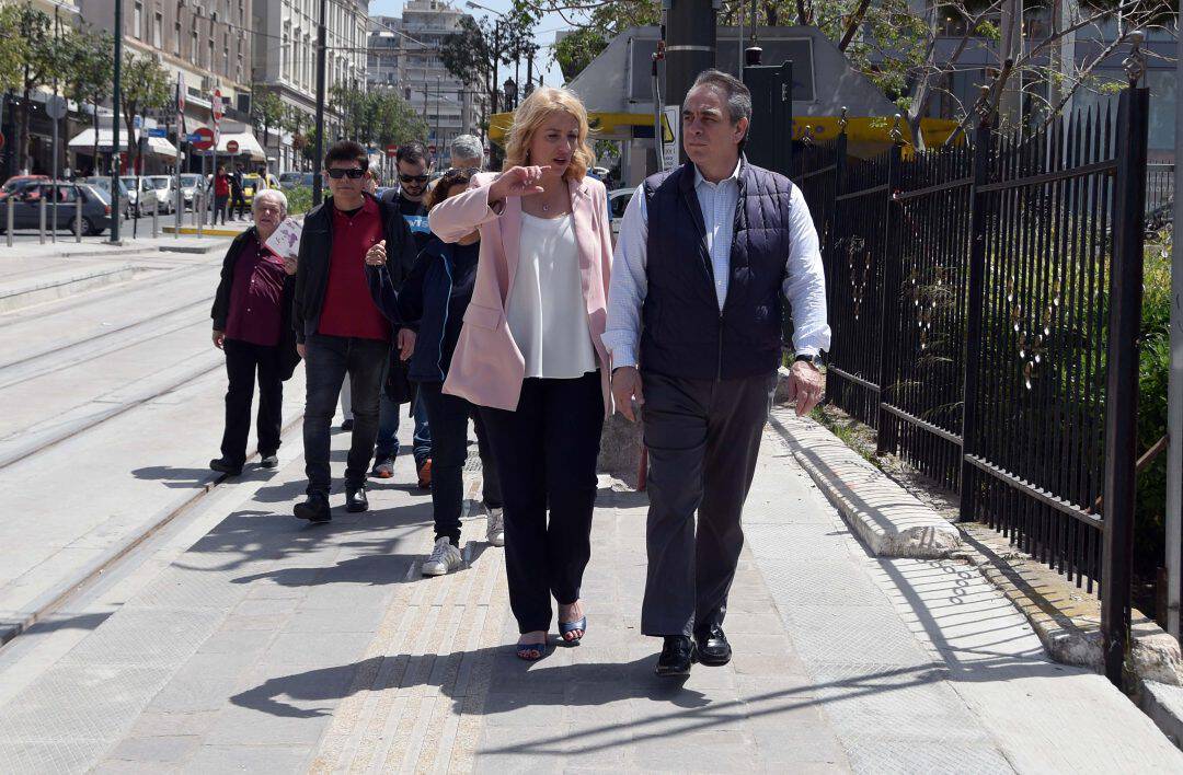 Περιοδεία στον Πειραιά