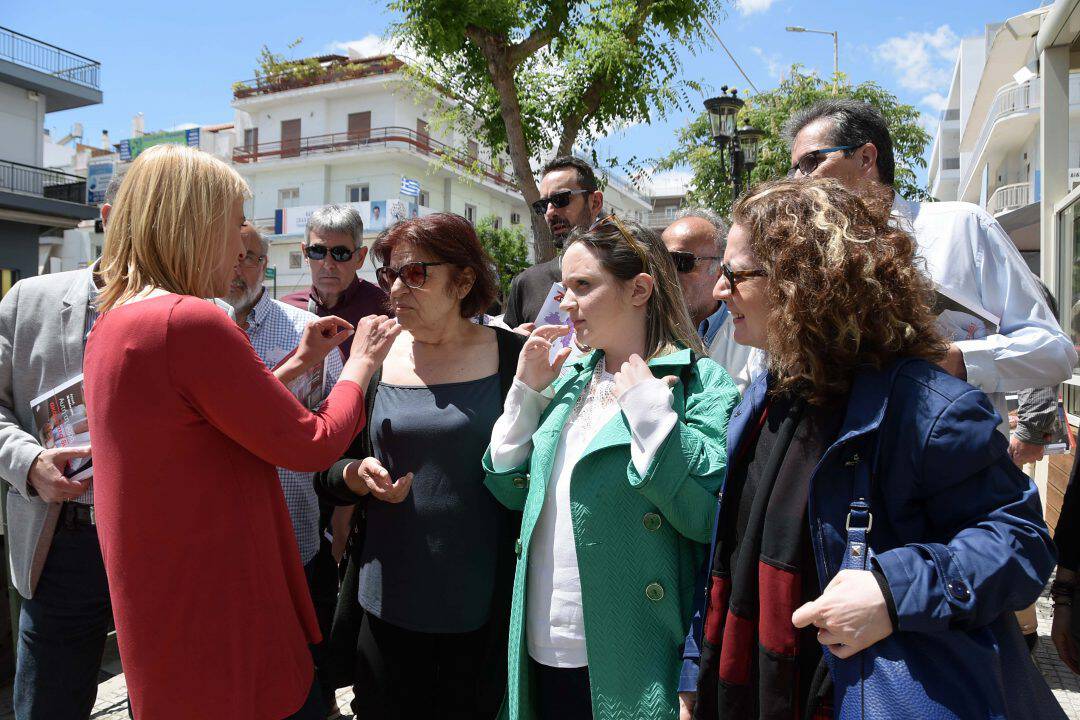 Περιοδεία σε Πετρούπολη