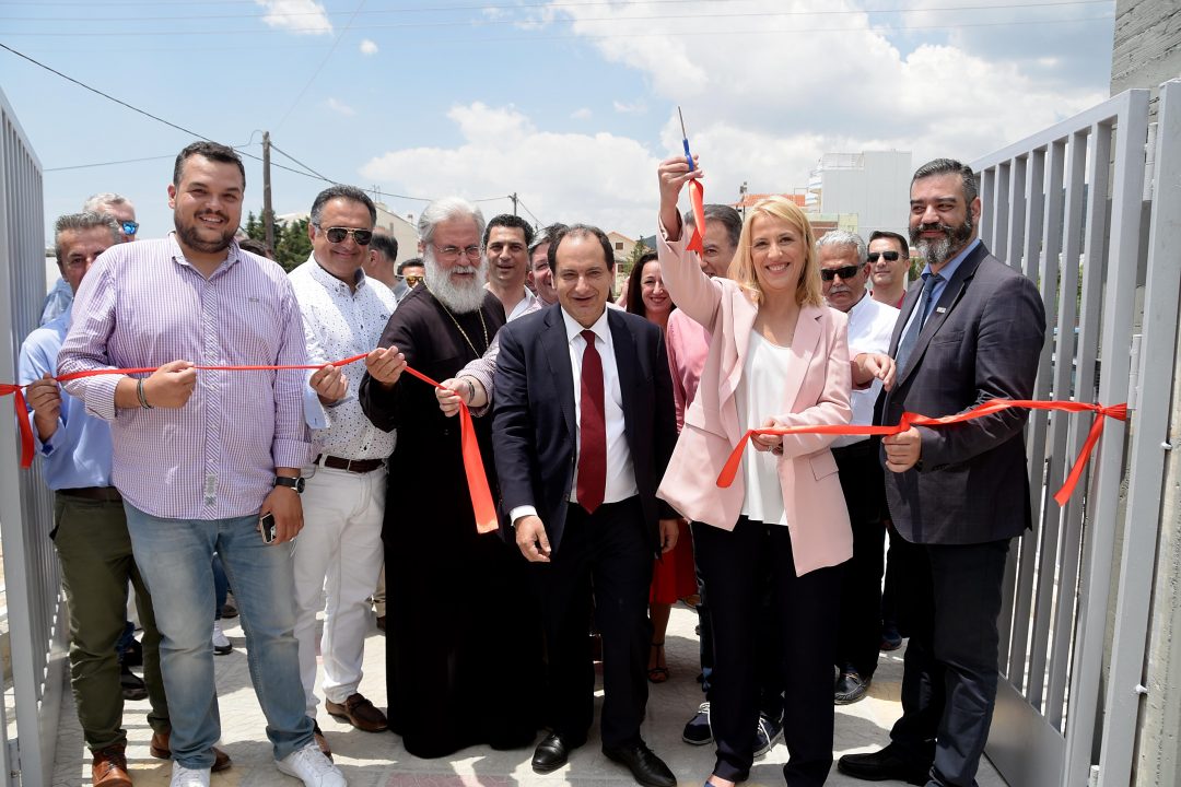 Στα εγκαίνια του έργου «Προσωρινή Μετεγκατάσταση του 21ου Δημοτικού Σχολείου και του 24ου Νηπιαγωγείου Αχαρνών»